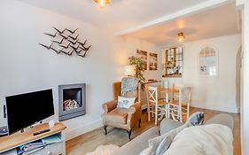 Daisy Cottage